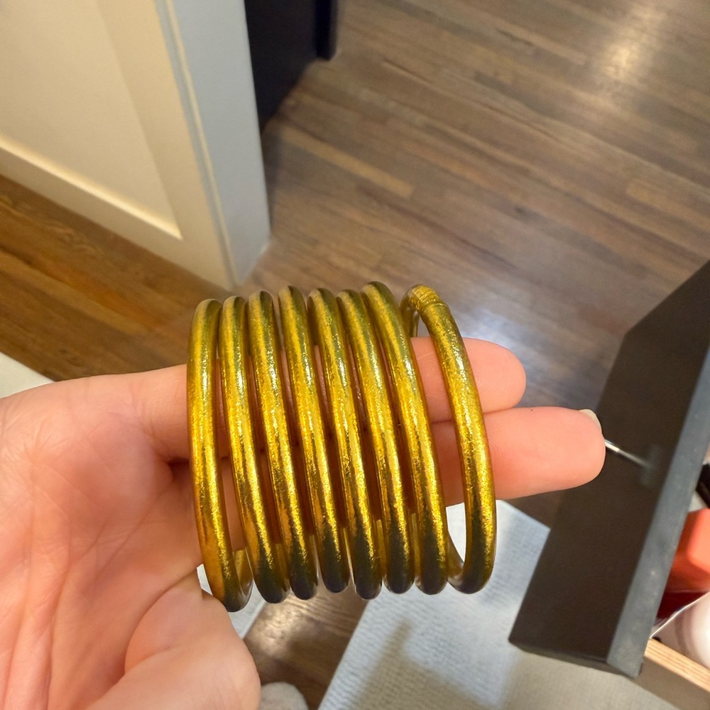 Gold-Tone Coil Bracelet – Women's Fashion Jewelry